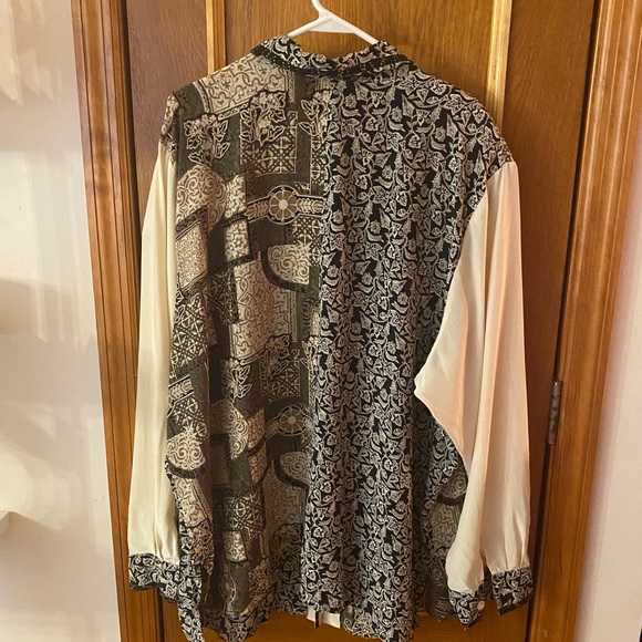 Koos of Course 100% Silk Buttons Down Vintage Blouse - Picture 4 of 6